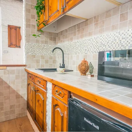 Appartamento Ginepro - Villanova - Cortile Con In Centro *